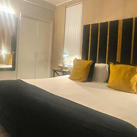 *Luxury 9Ine Lush Jacuzzi Apartment & Balcony* Birmingham Eksteriør billede